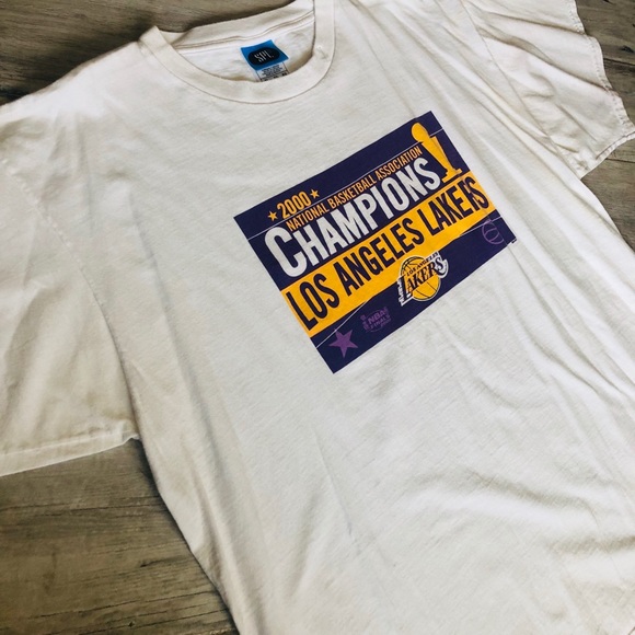 #2000basketballchampionshit vintage T-shirt - Picture 2 of 5